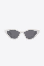 Load image into Gallery viewer, Cat Eye Polycarbonate Sunglasses