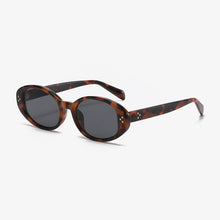 Load image into Gallery viewer, Oval Frame Sunglasses
