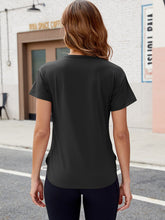 Load image into Gallery viewer, Quick-Dry Round Neck Short Sleeve T-Shirt
