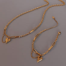 Load image into Gallery viewer, Heart Pendant Necklace
