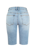 Load image into Gallery viewer, Distressed Pocketed Denim Shorts
