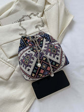 Load image into Gallery viewer, Printed Chain Bucket Bag
